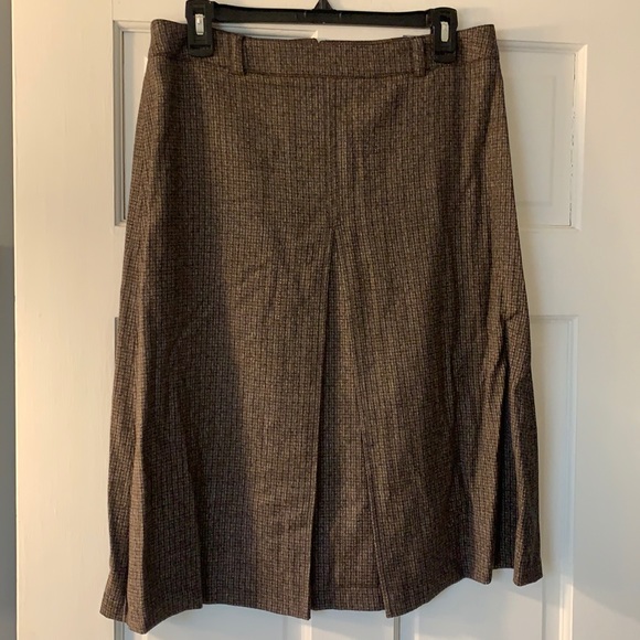 Asks Fifth Avenue wool skirt.